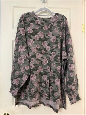 Torrid Pink Floral Camo Waffle-Knit Long Sleeve Top Sz 1, 1X, 14-16